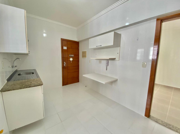 Imagem Apartamento com 4 Quartos à Venda, 145 m² em São Brás - Belém Imagem Apartamento com 4 Quartos à Venda, 145 m² em São Brás - Belém