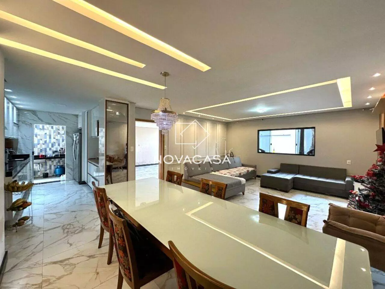 Imagem Casa com 5 Quartos à Venda, 250 m² em Rio Branco - Belo Horizonte