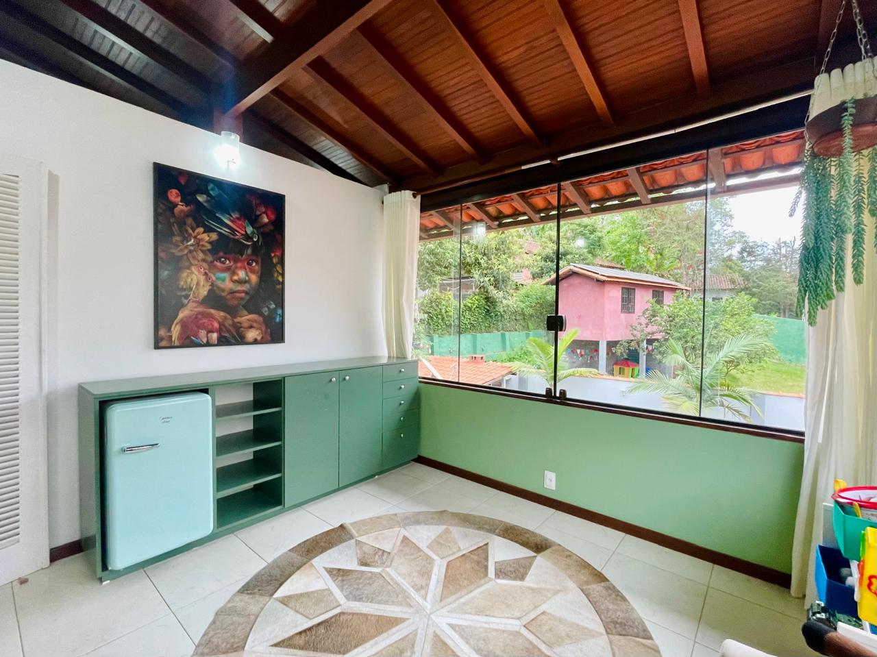 Imagem Casa com 6 Quartos à Venda, 262 m²em Albuquerque - Teresópolis Imagem Casa com 6 Quartos à Venda, 262 m²em Albuquerque - Teresópolis