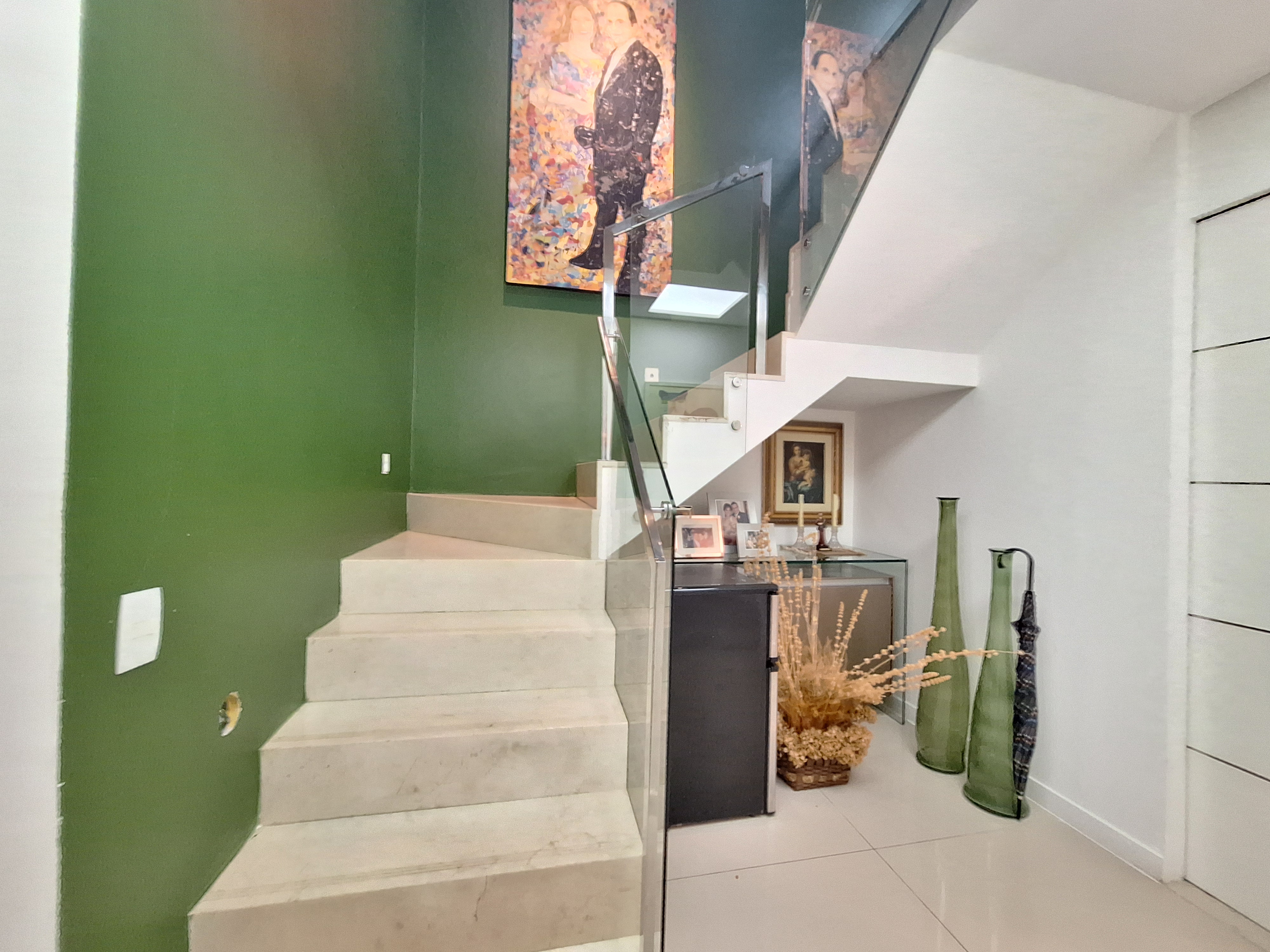 Imagem Casa de Condomínio com 4 Quartos à Venda, 242 m²em De Lourdes - Fortaleza Imagem Casa de Condomínio com 4 Quartos à Venda, 242 m²em De Lourdes - Fortaleza