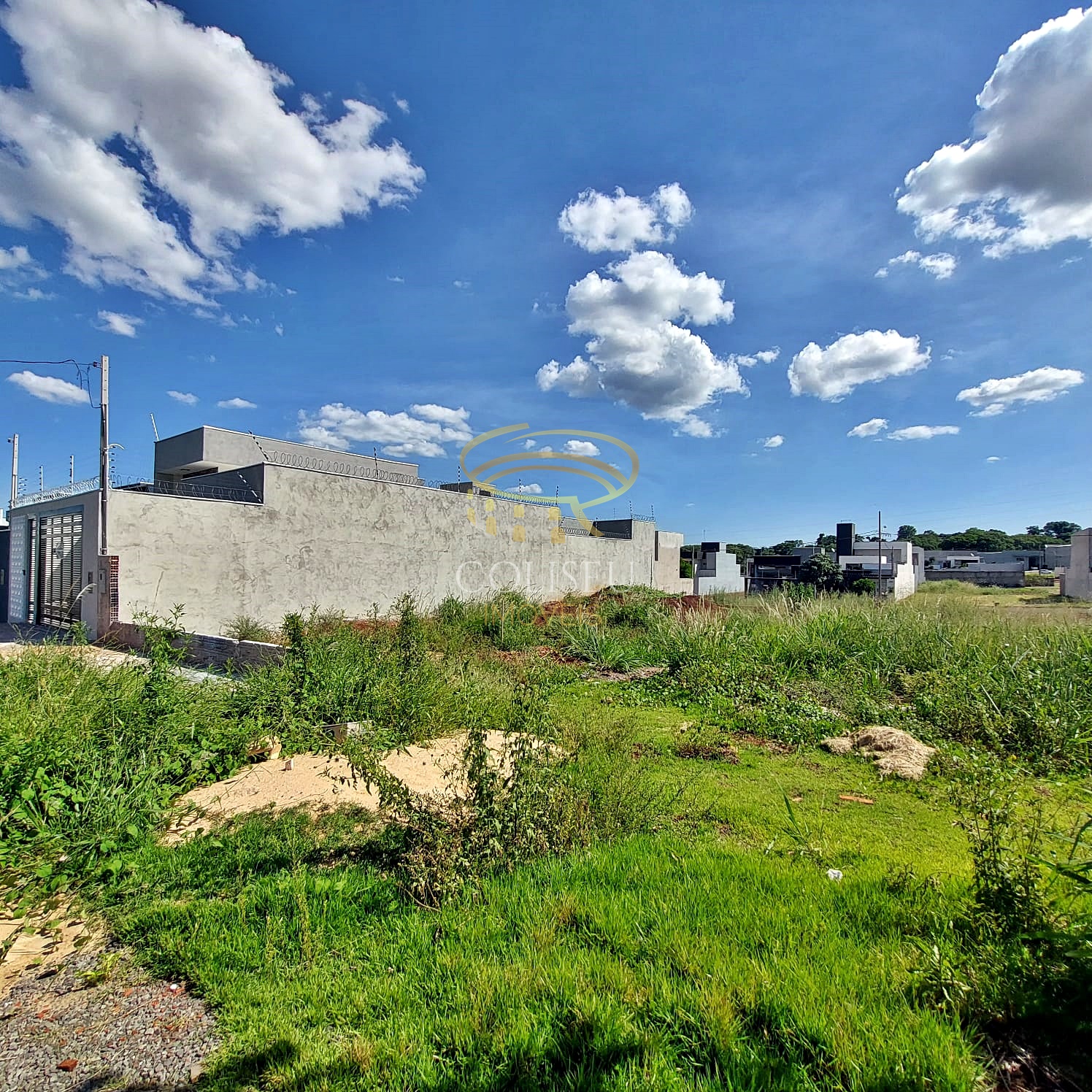 Imagem Terreno à Venda, 200 m²em Bom Jardim - Maringá Imagem Terreno à Venda, 200 m²em Bom Jardim - Maringá