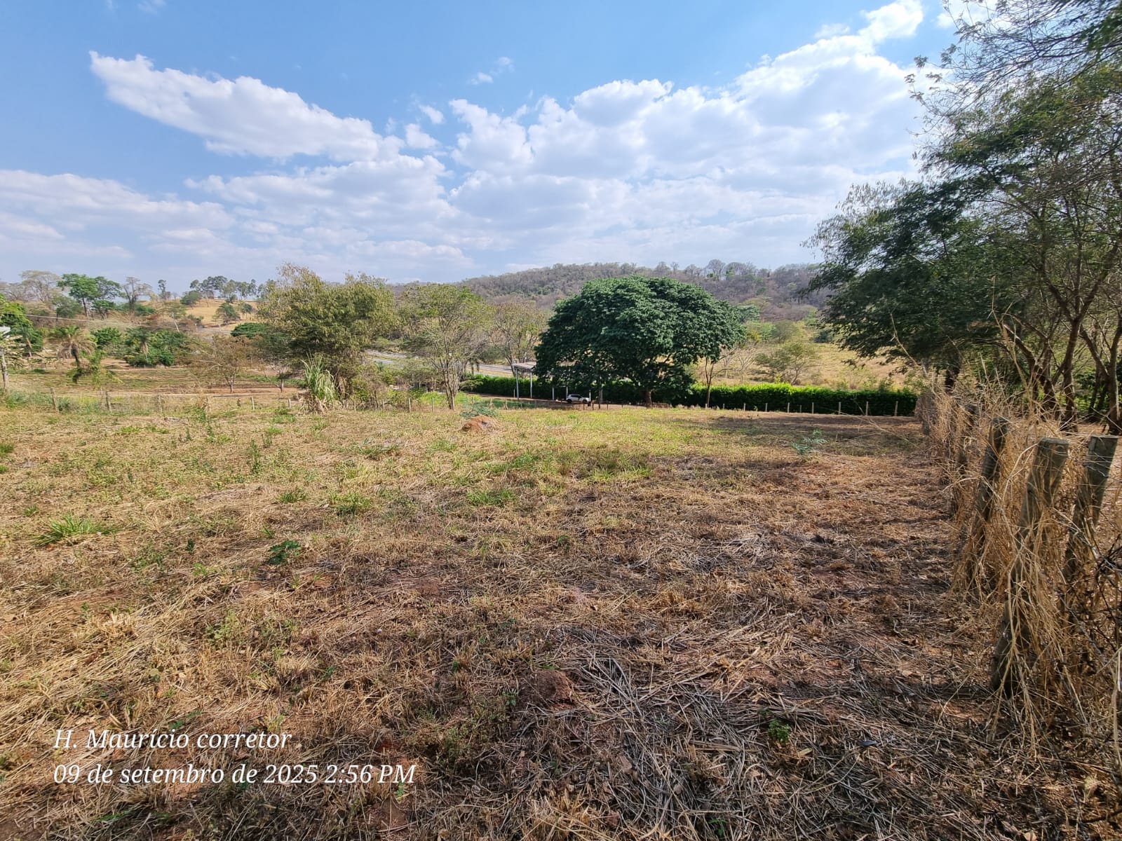 Imagem Terreno em Condomínio à Venda, 1.500 m² em Ouro Verde de Goiás - Ouro Verde de Goiás