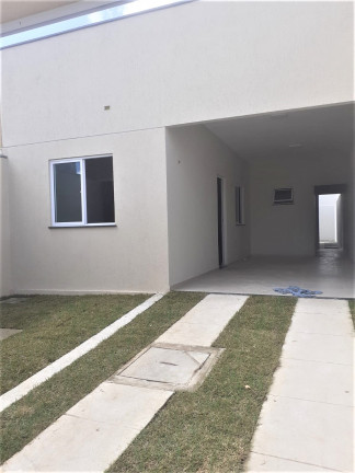 Imagem Casa com 3 Quartos à Venda, 110 m² em Siqueira - Fortaleza