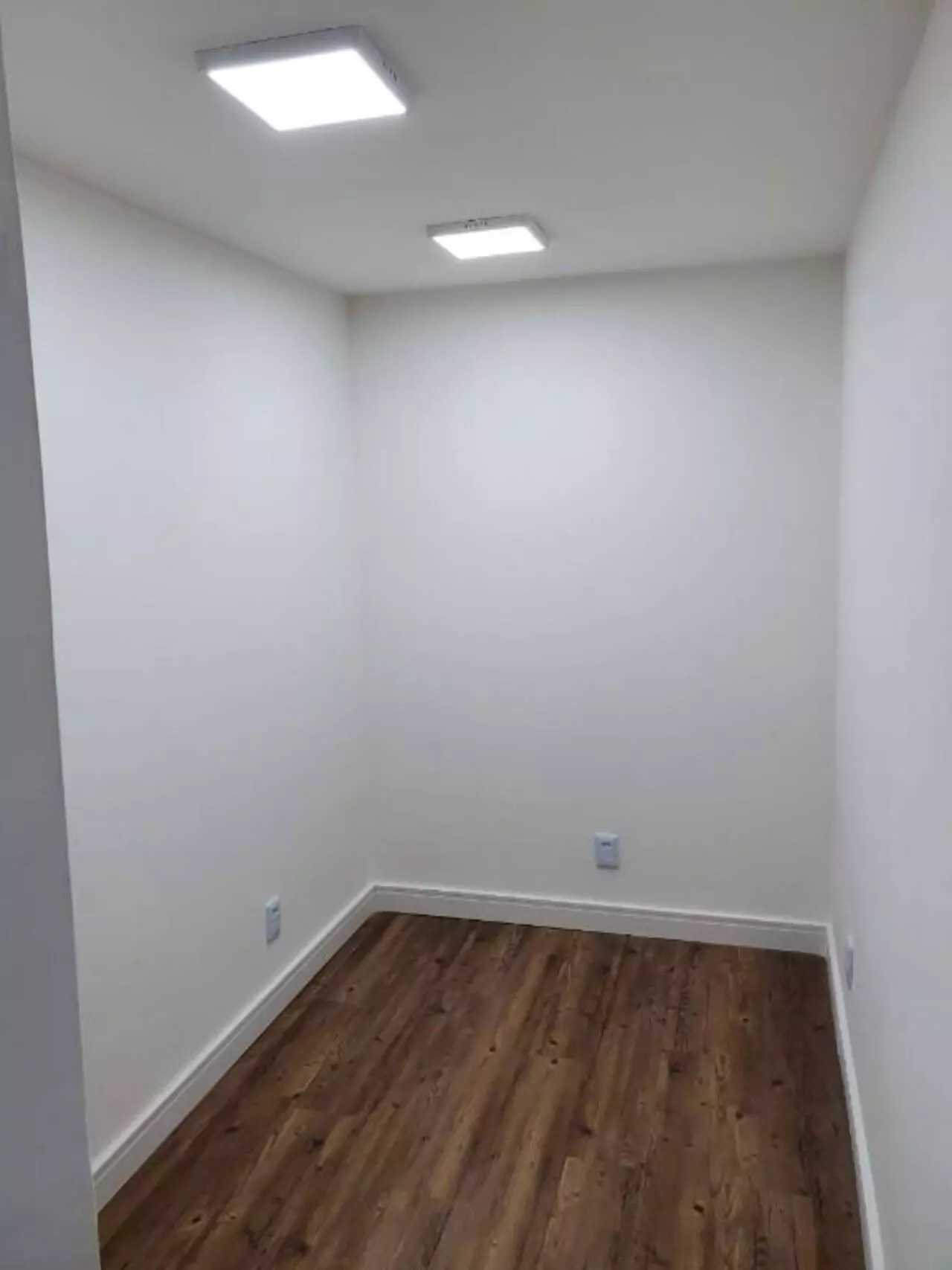 Imagem Sala Comercial à Venda ou Locação, 204 m² em Cidade Monções - São Paulo Imagem Sala Comercial à Venda ou Locação, 204 m² em Cidade Monções - São Paulo