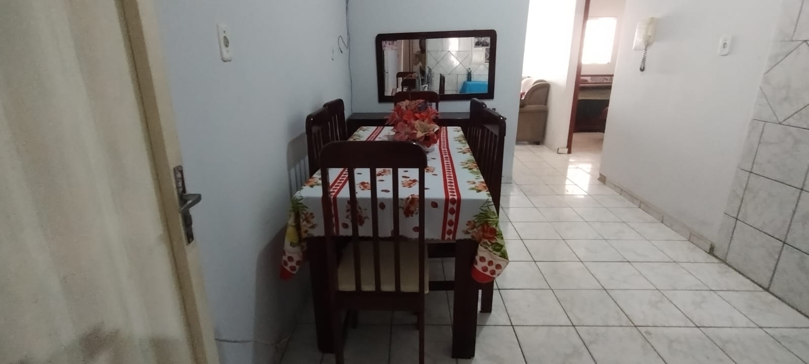 Imagem Casa com 2 Quartos à Venda, 180 m² em Vila São José - Caldas Novas