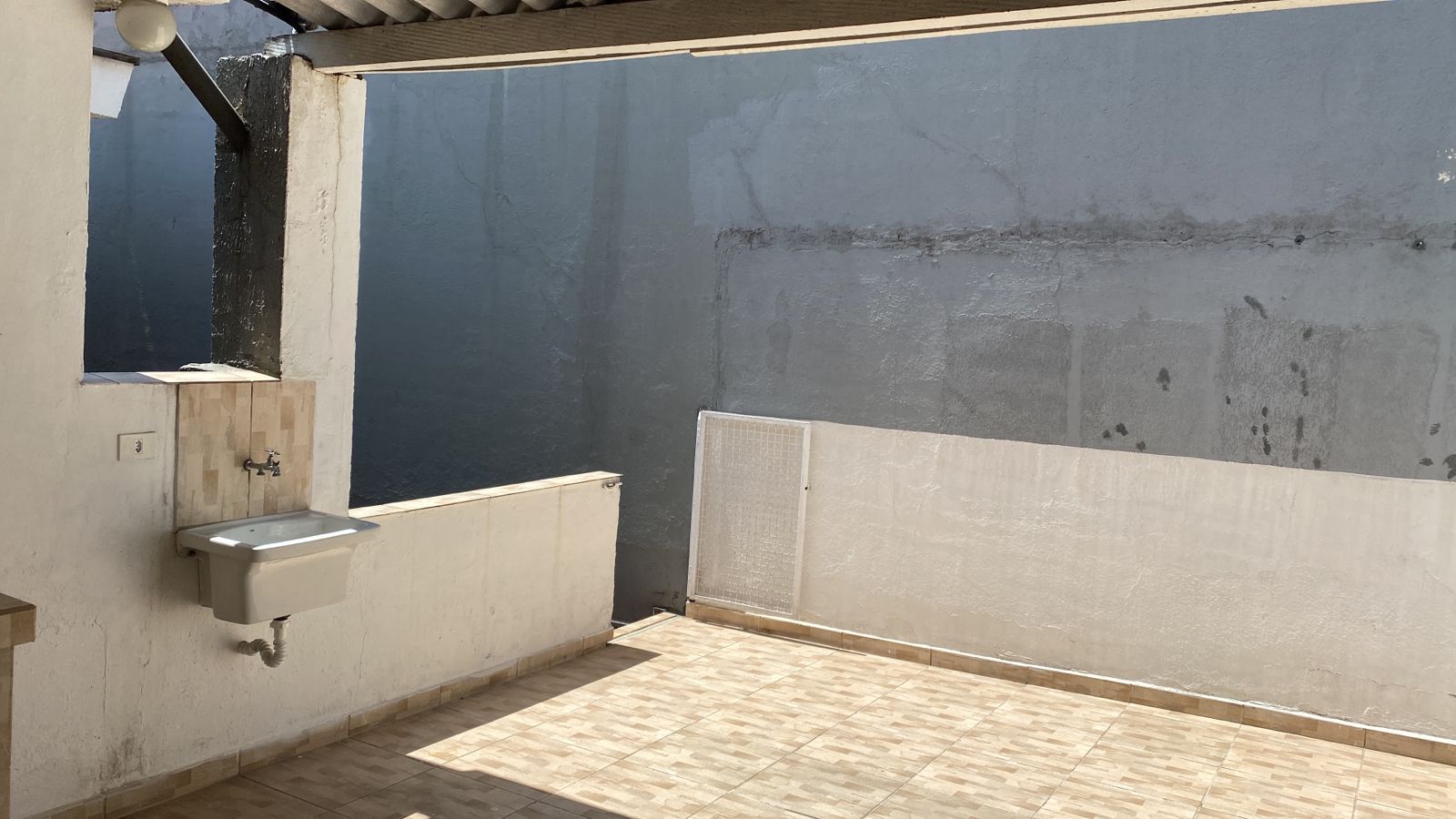 Imagem Casa com 1 Quarto para Alugar, 57 m²em Jardim Itália - São Paulo