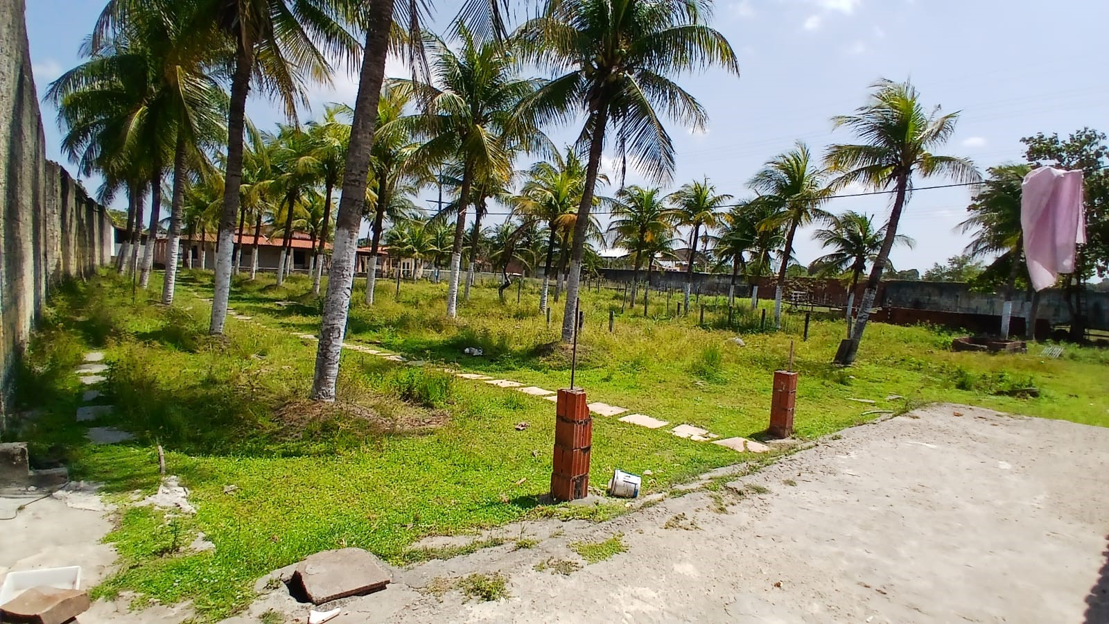 Imagem Casa com 3 Quartos à Venda, 1.000 m² em Siqueira - Maracanaú
