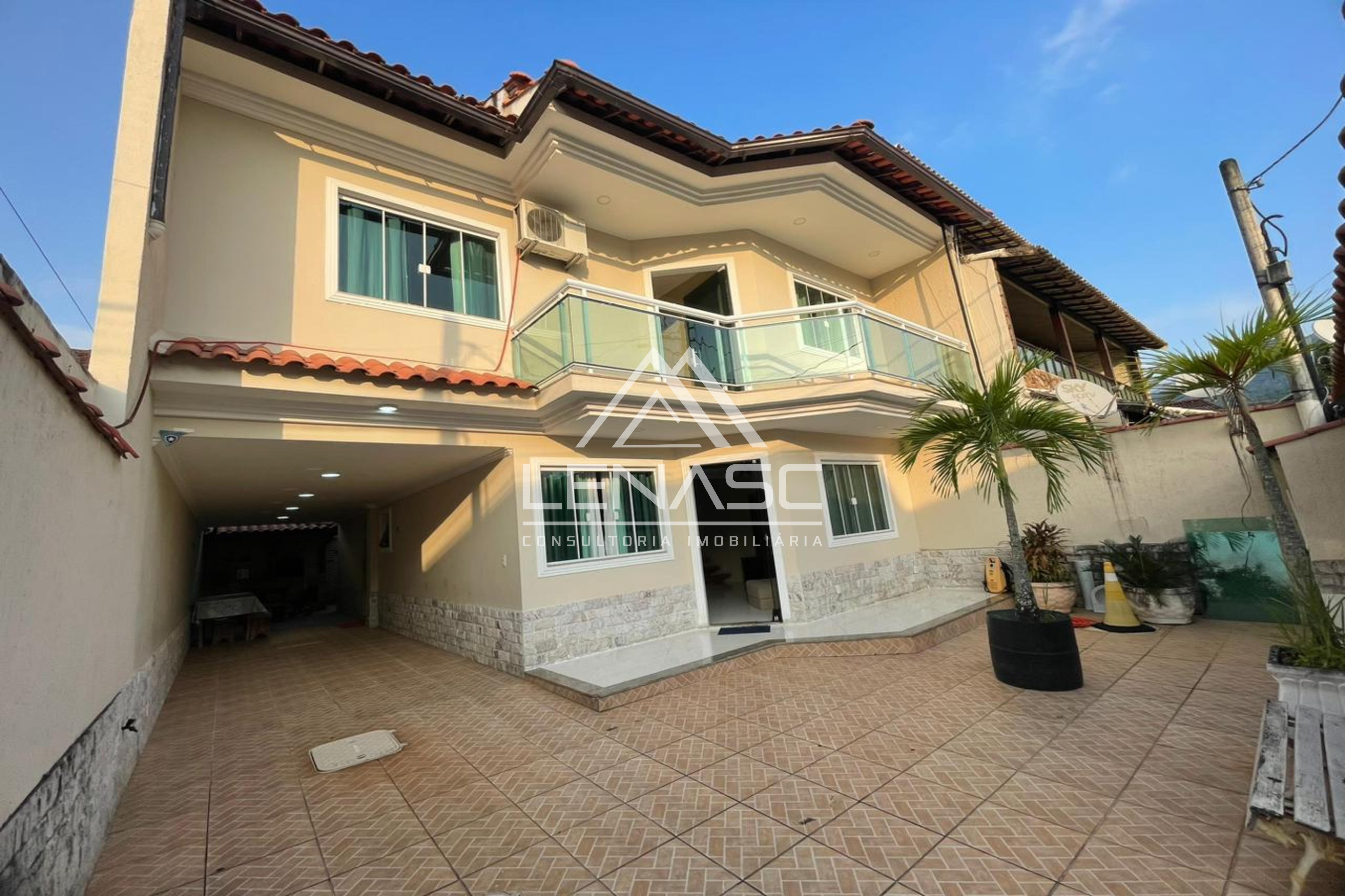 Casa de Condomínio com 4 Quartos à Venda, 250 m²em Campo Grande - Rio de Janeiro