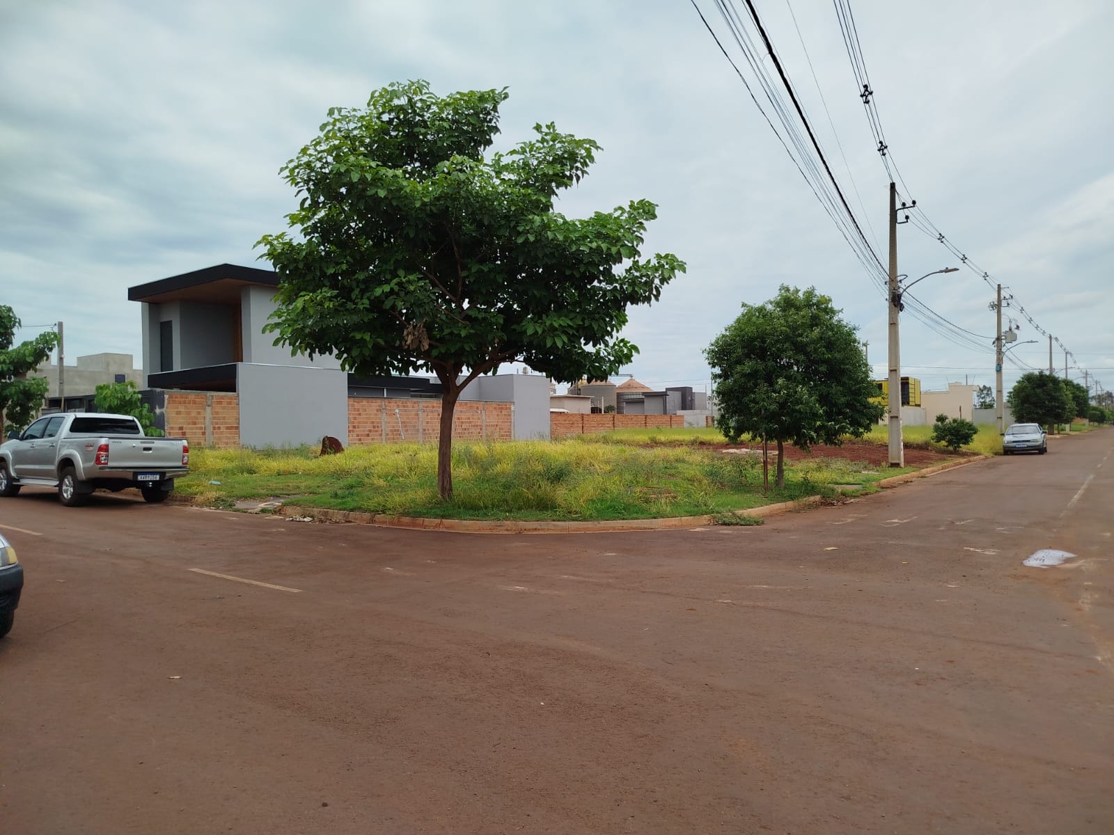 Imagem Terreno à Venda, 240 m² em Jardim Guaicurus - Dourados Imagem Terreno à Venda, 240 m² em Jardim Guaicurus - Dourados