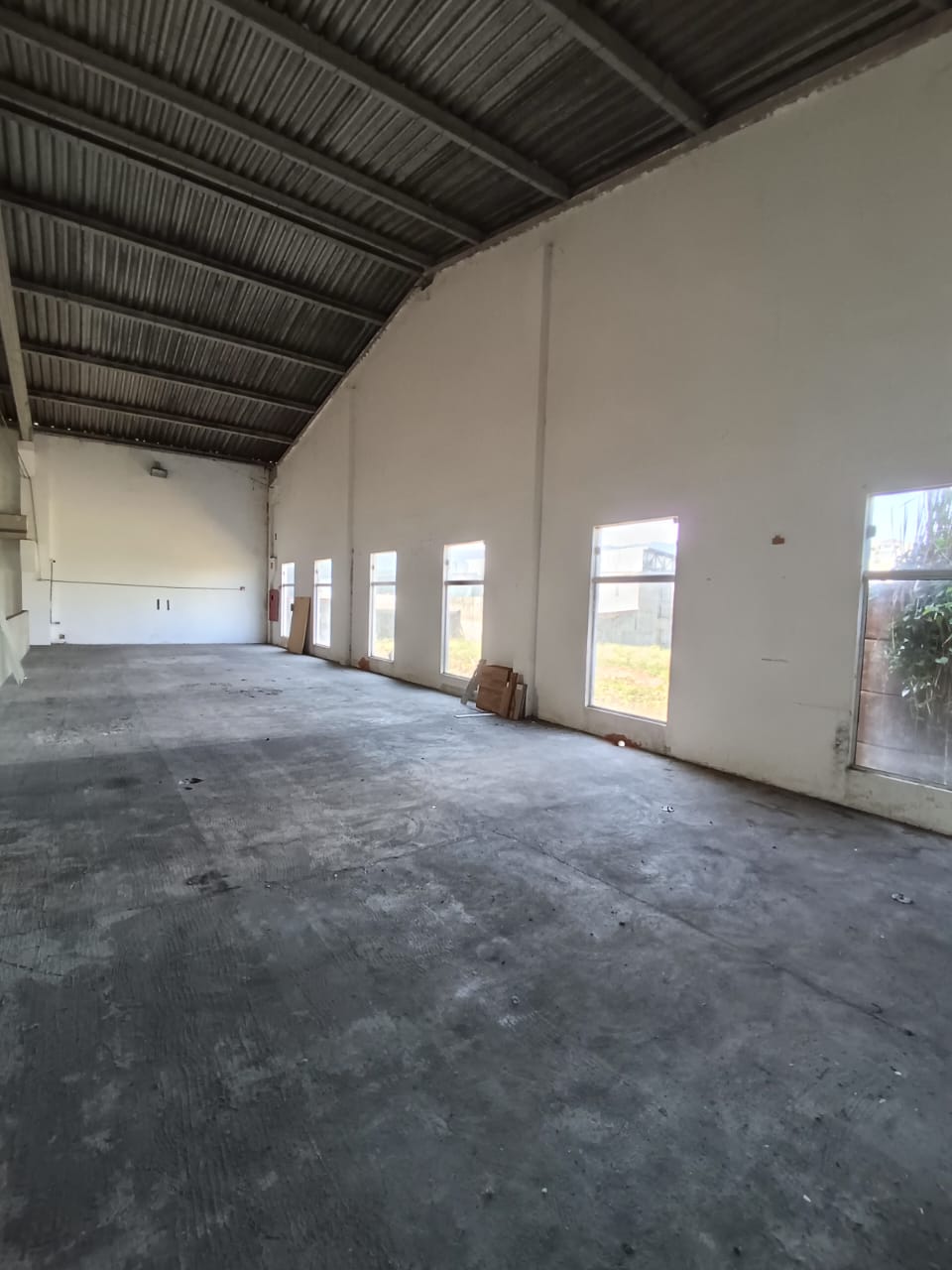 Imagem Galpão à Venda, 1.655 m² em Atibaia Jardim - Atibaia Imagem Galpão à Venda, 1.655 m² em Atibaia Jardim - Atibaia