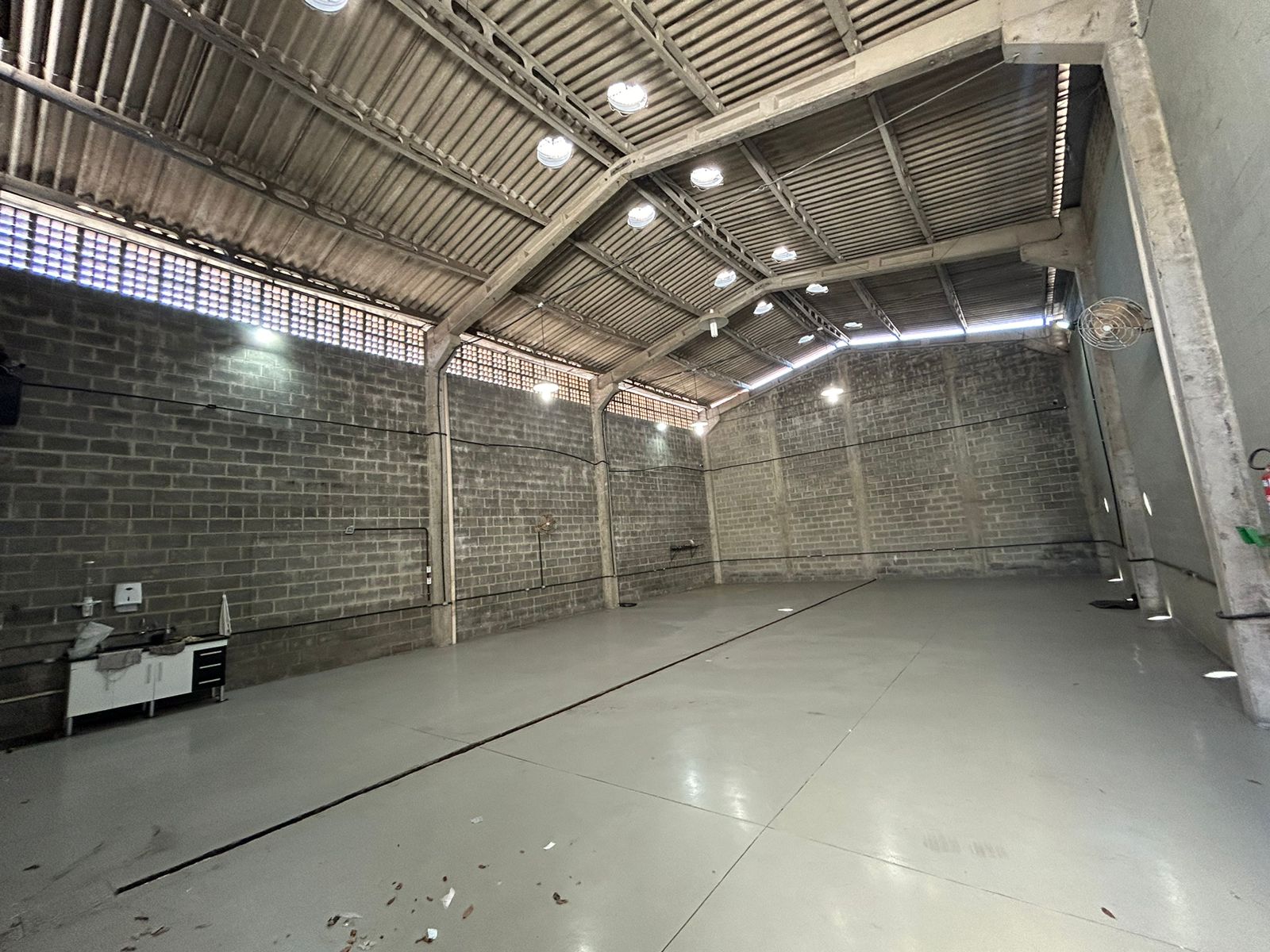 Imagem Galpão para Alugar, 380 m²em Centro de Vila Velha - Vila Velha