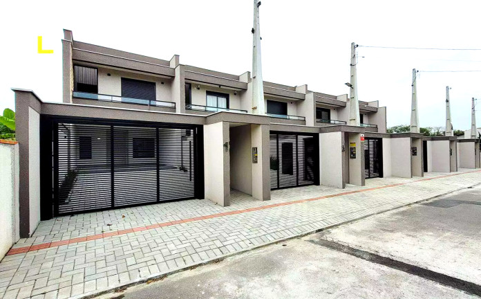Imagem Sobrado com 3 Quartos à Venda, 157 m² em Anita Garibaldi - Joinville