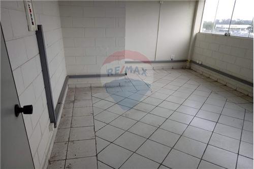Imagem Galpão para Alugar, 500 m²em Centro - São José dos Campos Imagem Galpão para Alugar, 500 m²em Centro - São José dos Campos