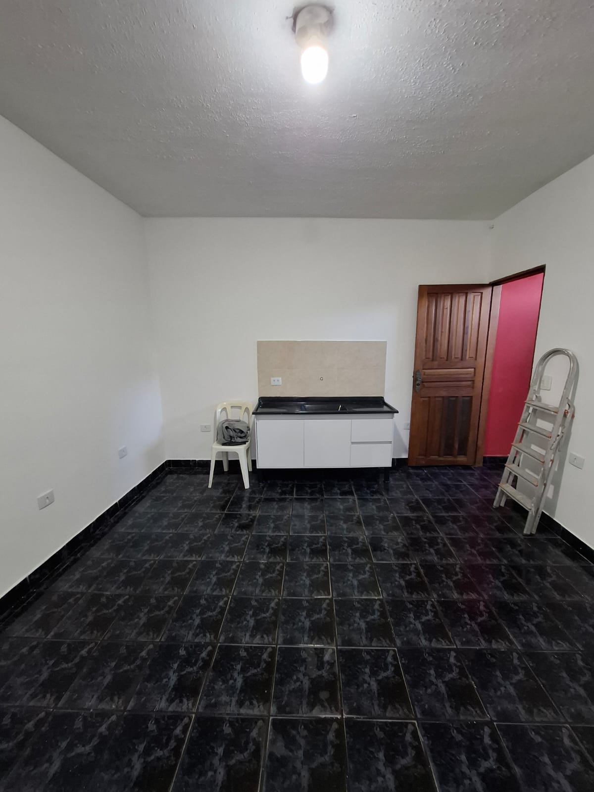 Imagem Casa com 2 Quartos para Alugar, em Jardim Souza - São Paulo Imagem Casa com 2 Quartos para Alugar, em Jardim Souza - São Paulo