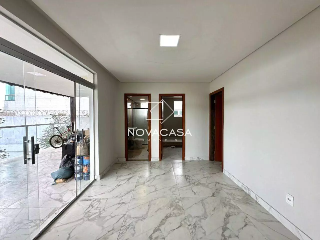 Imagem Casa com 5 Quartos à Venda, 250 m² em Rio Branco - Belo Horizonte