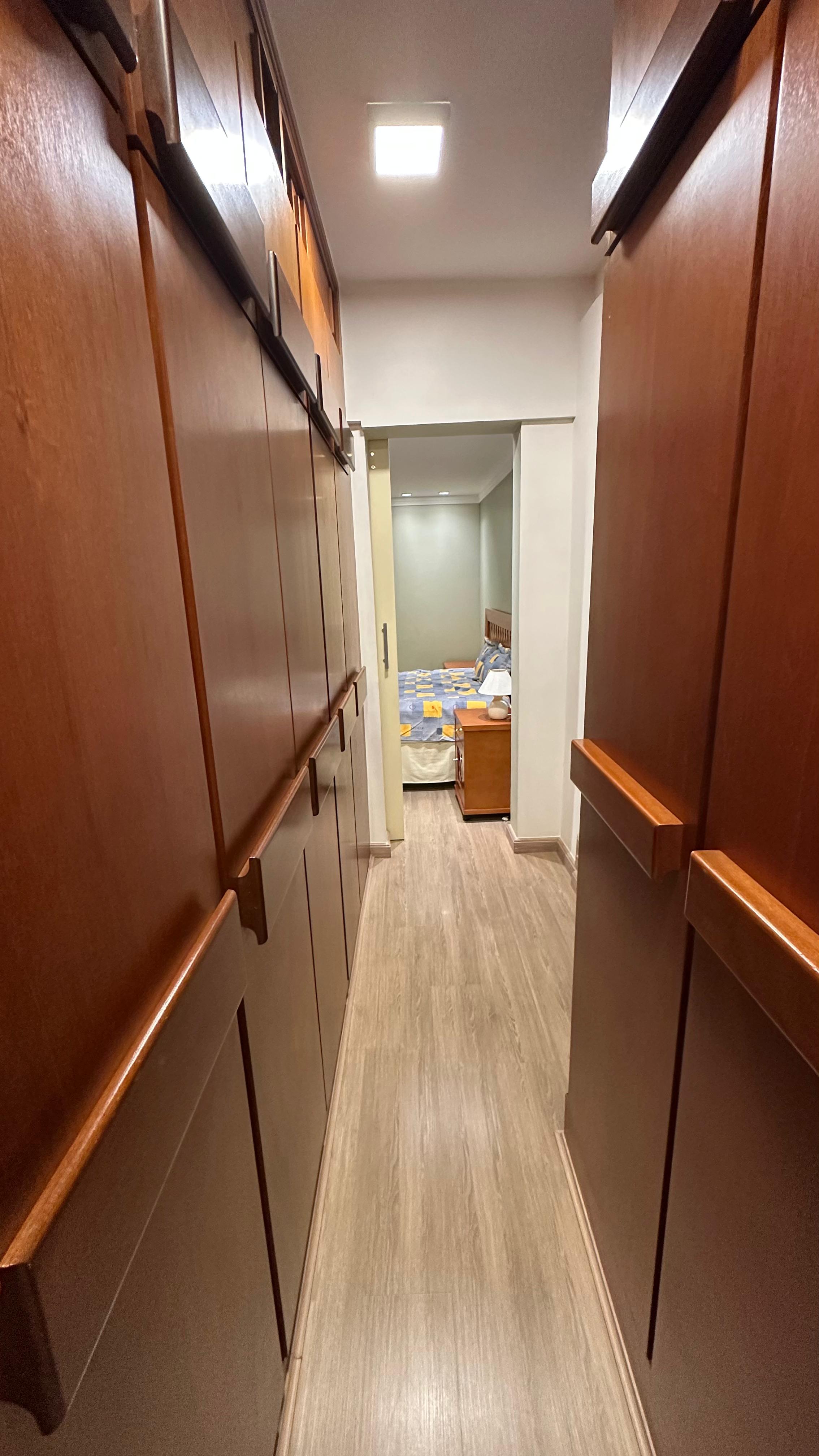 Imagem Apartamento com 3 Quartos à Venda, 131 m²em Centro - Londrina Imagem Apartamento com 3 Quartos à Venda, 131 m²em Centro - Londrina