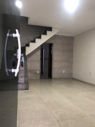 Imagem Casa de Vila com 3 Quartos à Venda, 100 m² em Realengo - Rio de Janeiro