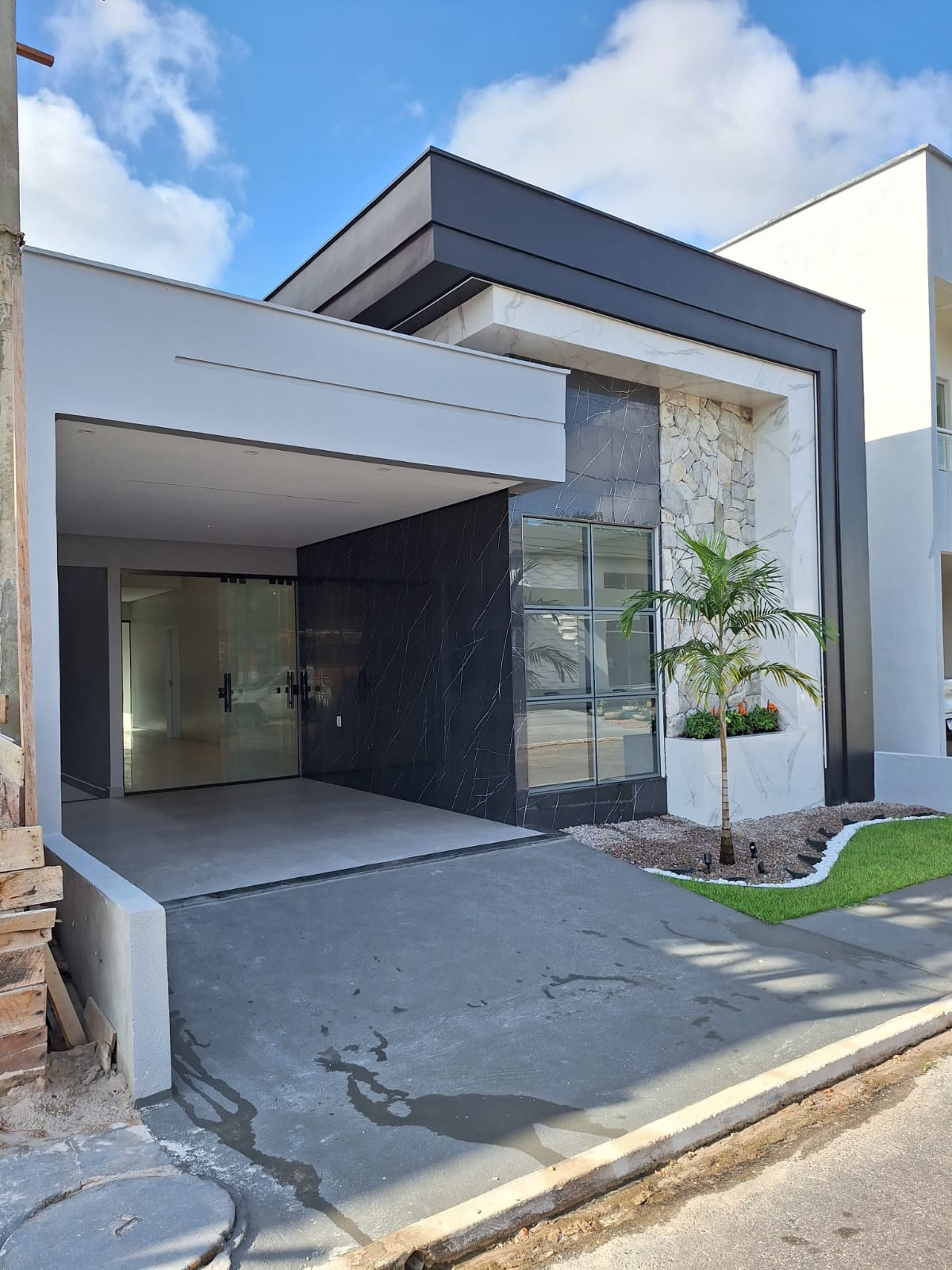 Imagem Casa de Condomínio com 3 Quartos à Venda, 160 m²em Quarenta Horas (Coqueiro) - Ananindeua Imagem Casa de Condomínio com 3 Quartos à Venda, 160 m²em Quarenta Horas (Coqueiro) - Ananindeua