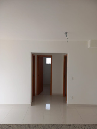 Imagem Apartamento com 2 Quartos à Venda, 72 m² em Setor Bueno - Goiânia