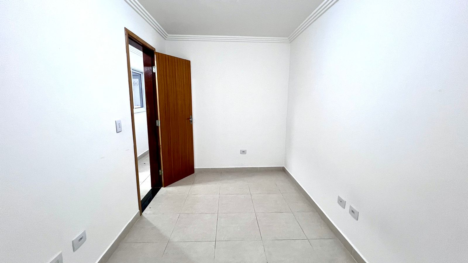 Imagem Casa com 2 Quartos para Alugar, 1 m²em Parque Gerassi - Santo André