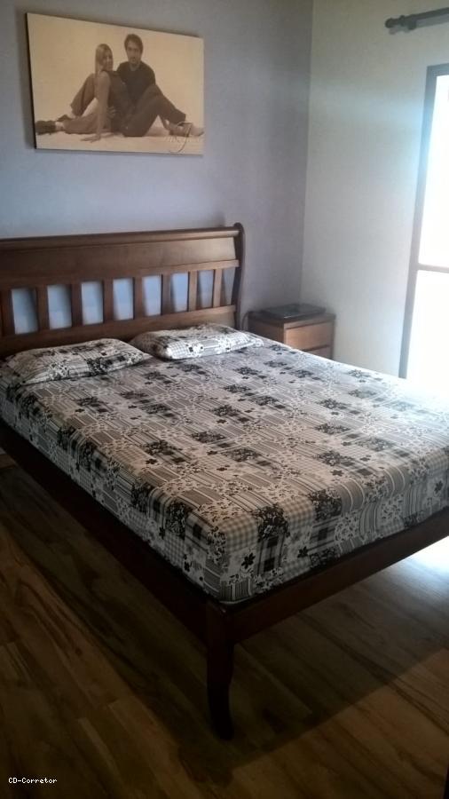 Imagem Sobrado com 3 Quartos à Venda, 182 m²em Bocaina - Ribeirão Pires