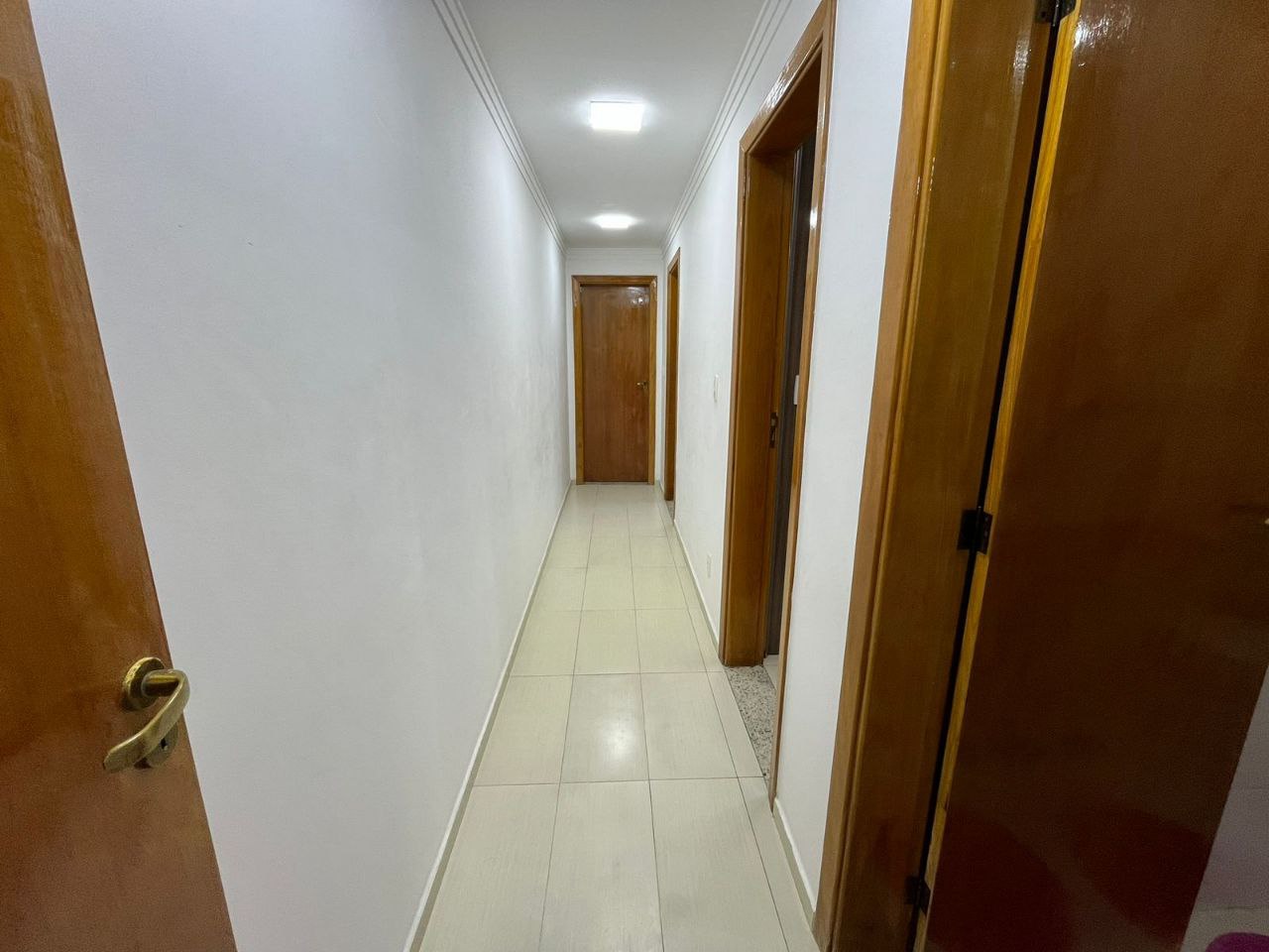 Imagem Casa com 4 Quartos à Venda, 239 m²em Embaré - Santos Imagem Casa com 4 Quartos à Venda, 239 m²em Embaré - Santos