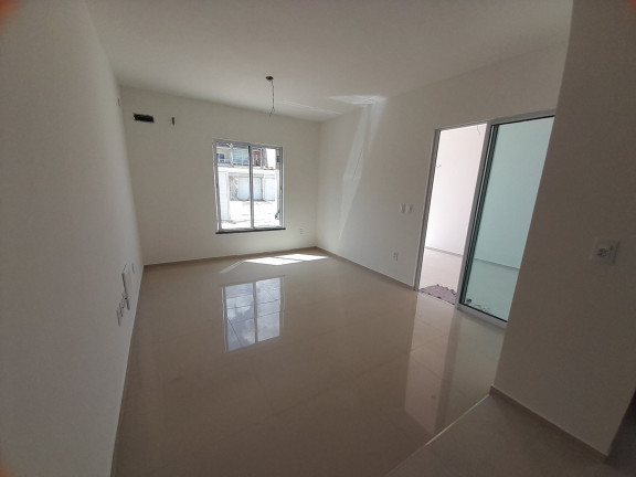 Imagem Casa com 3 Quartos à Venda, 104 m² em Centro - Eusébio