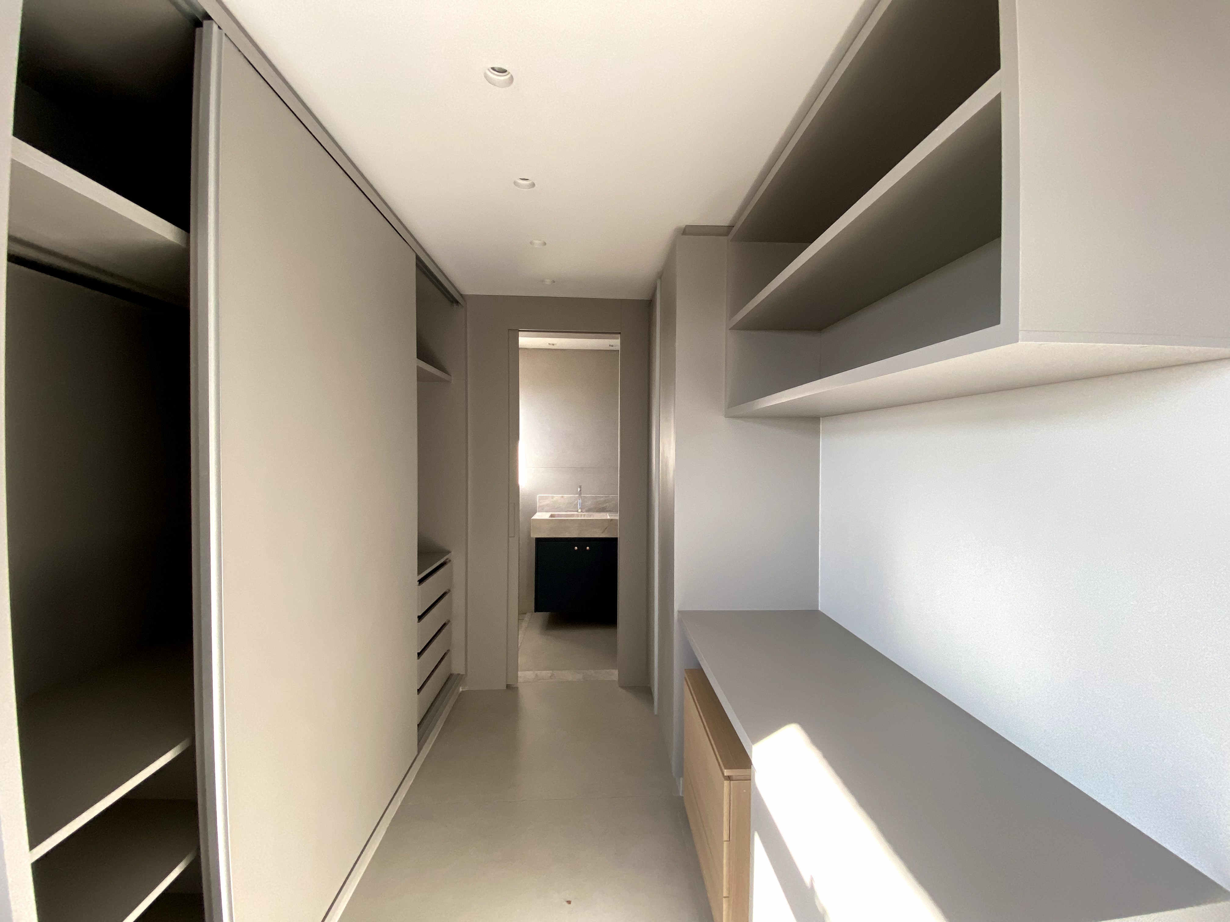 Imagem Apartamento com 4 Quartos à Venda, 216 m²em Martins - Uberlândia