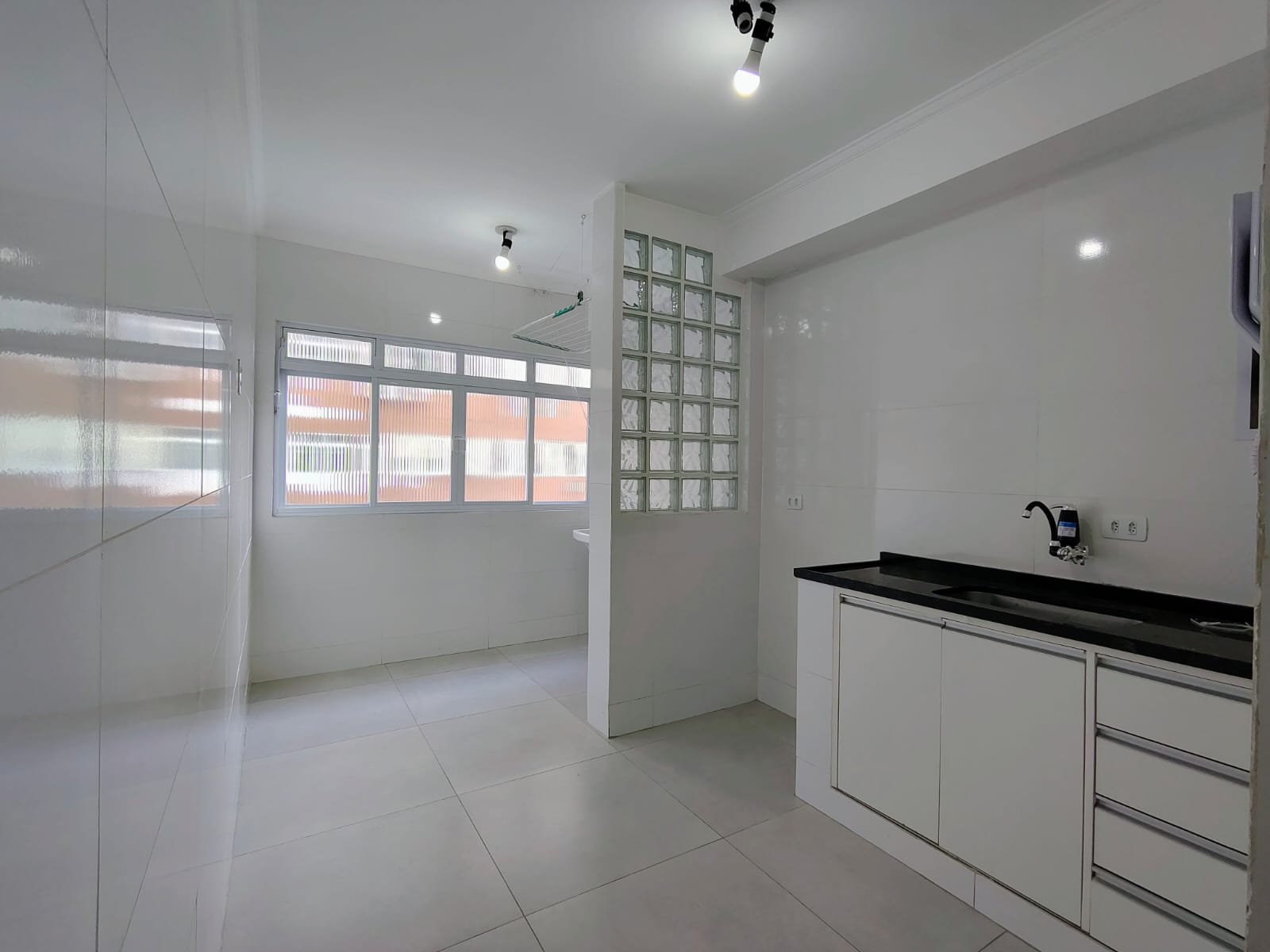 Imagem Apartamento com 3 Quartos à Venda, 75 m² em Encruzilhada - Santos