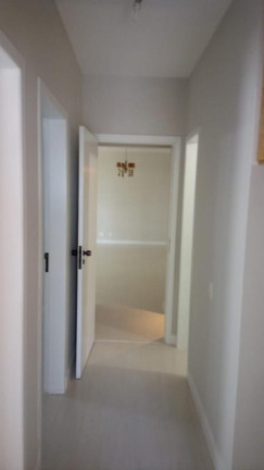Imagem Apartamento com 3 Quartos à Venda, 136 m² em Agronômica - Florianópolis Imagem Apartamento com 3 Quartos à Venda, 136 m² em Agronômica - Florianópolis