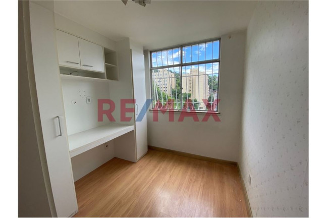 Imagem Apartamento com 2 Quartos à Venda,  em Santa Rosa - Niterói