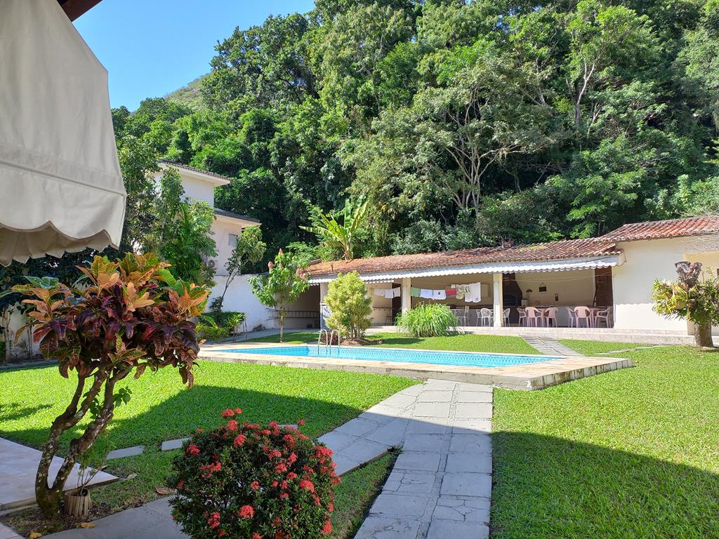 Imagem Casa com 4 Quartos à Venda, 400 m²em Itaipu - Niterói