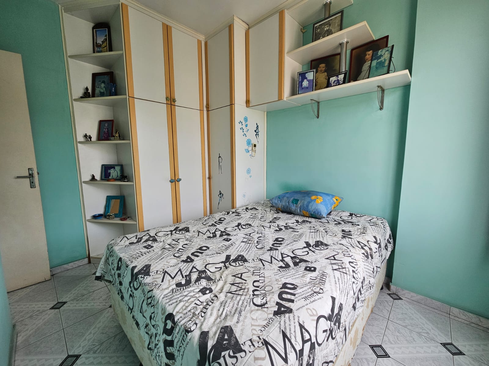Imagem Apartamento com 2 Quartos à Venda, 75 m² em Santa Rosa - Niterói