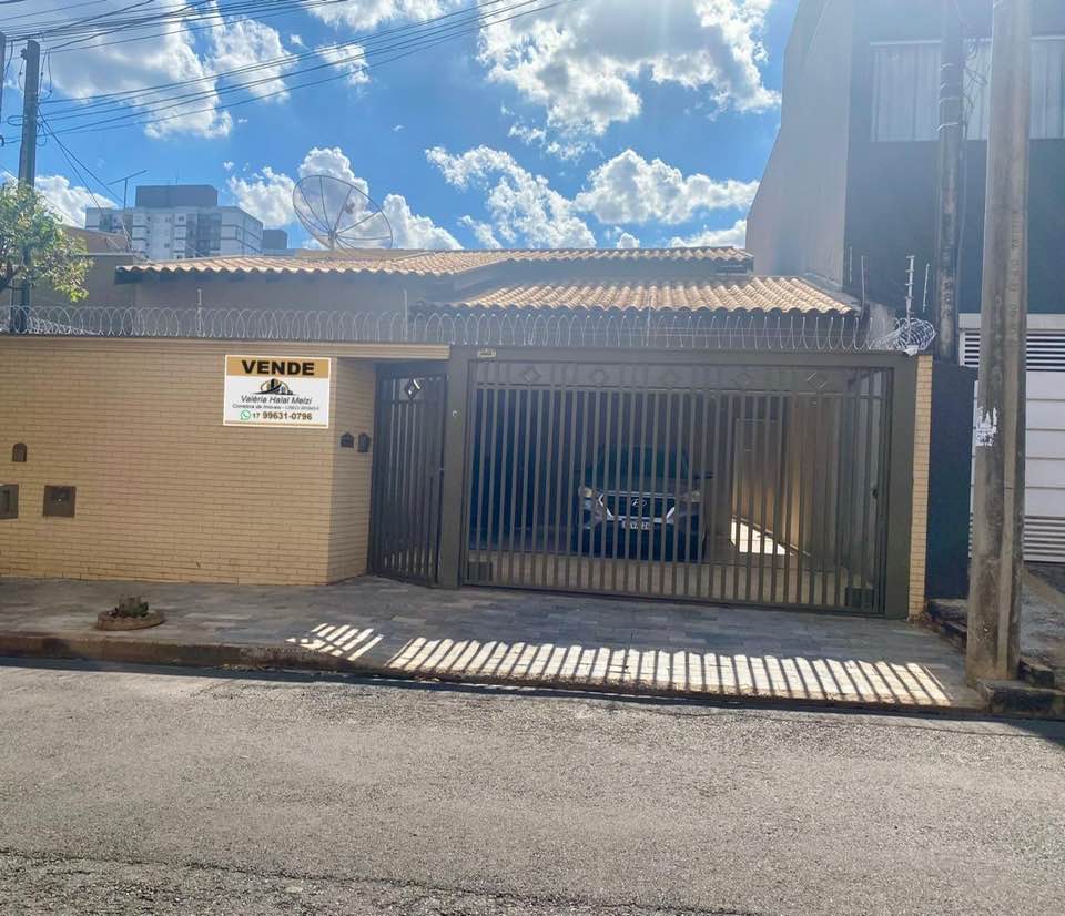 Casa com 3 Quartos à Venda, 138 m² em Jardim Simões - São José do Rio Preto