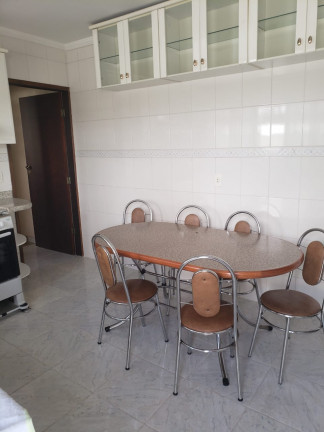 Imagem Sobrado com 4 Quartos para Alugar, 260 m² em Vila Nivi - São Paulo