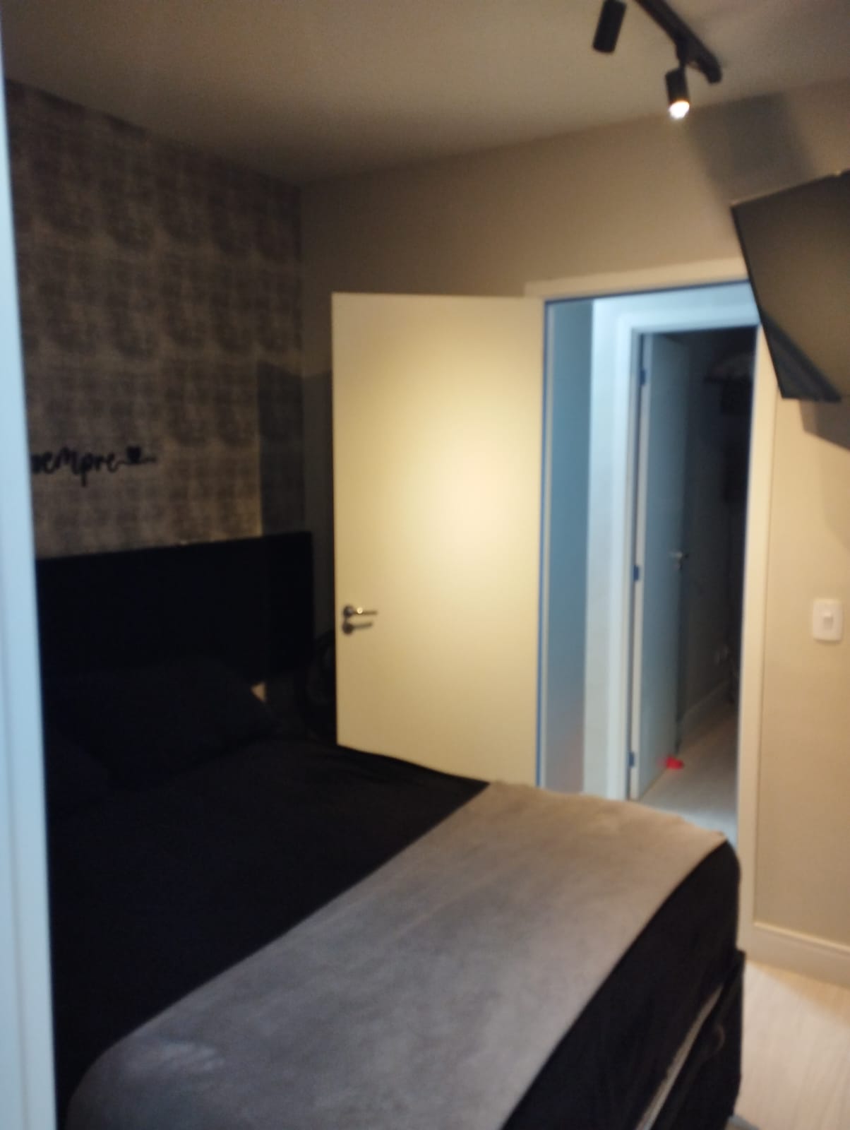 Imagem Casa de Condomínio com 2 Quartos à Venda, 80 m²em Vila Nivi - São Paulo