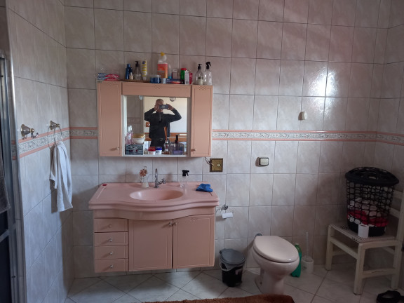 Imagem Sobrado com 5 Quartos à Venda,  em Jardim Las Vegas - Santo André