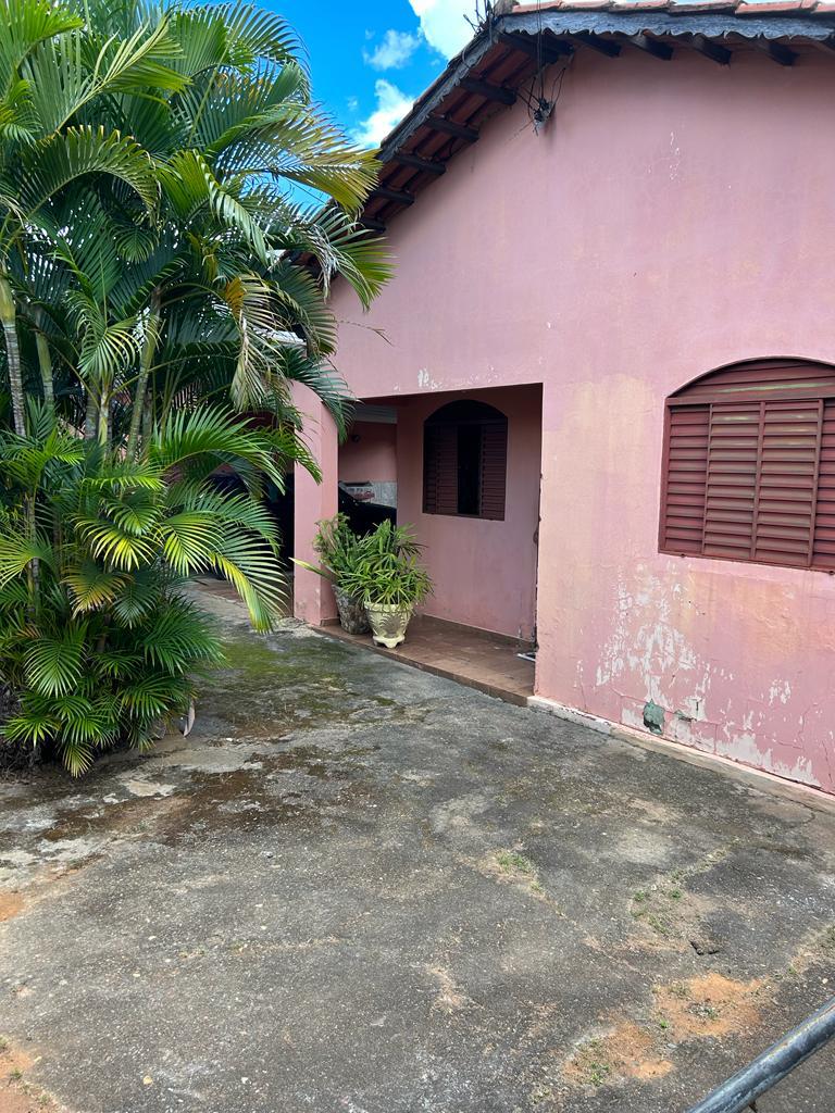 Imagem Casa com 3 Quartos à Venda, 211 m²em Jardim América - Goiânia Imagem Casa com 3 Quartos à Venda, 211 m²em Jardim América - Goiânia