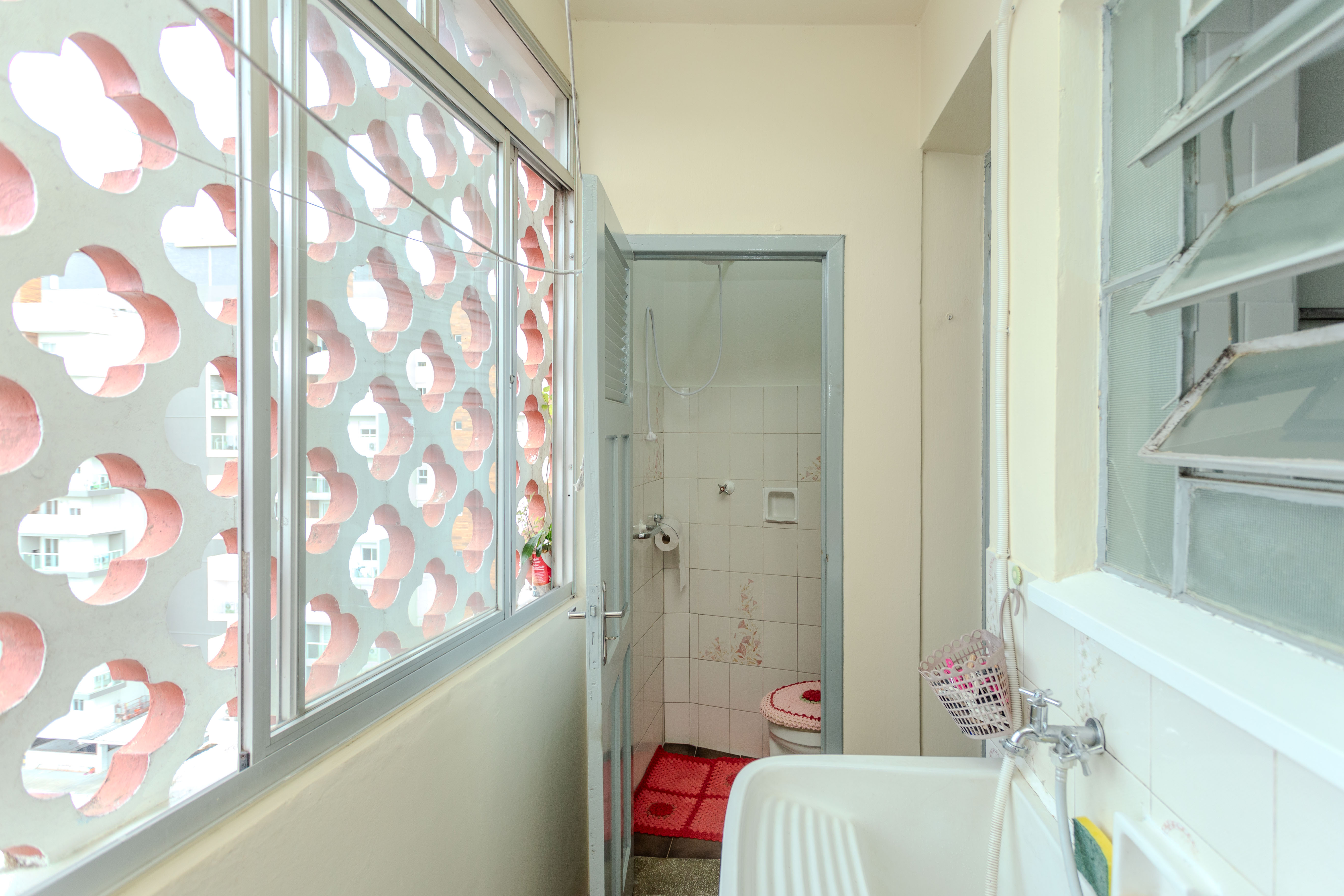 Imagem Apartamento com 2 Quartos à Venda, Locação ou Temporada, 80 m² em Centro - Santa Maria Imagem Apartamento com 2 Quartos à Venda, Locação ou Temporada, 80 m² em Centro - Santa Maria