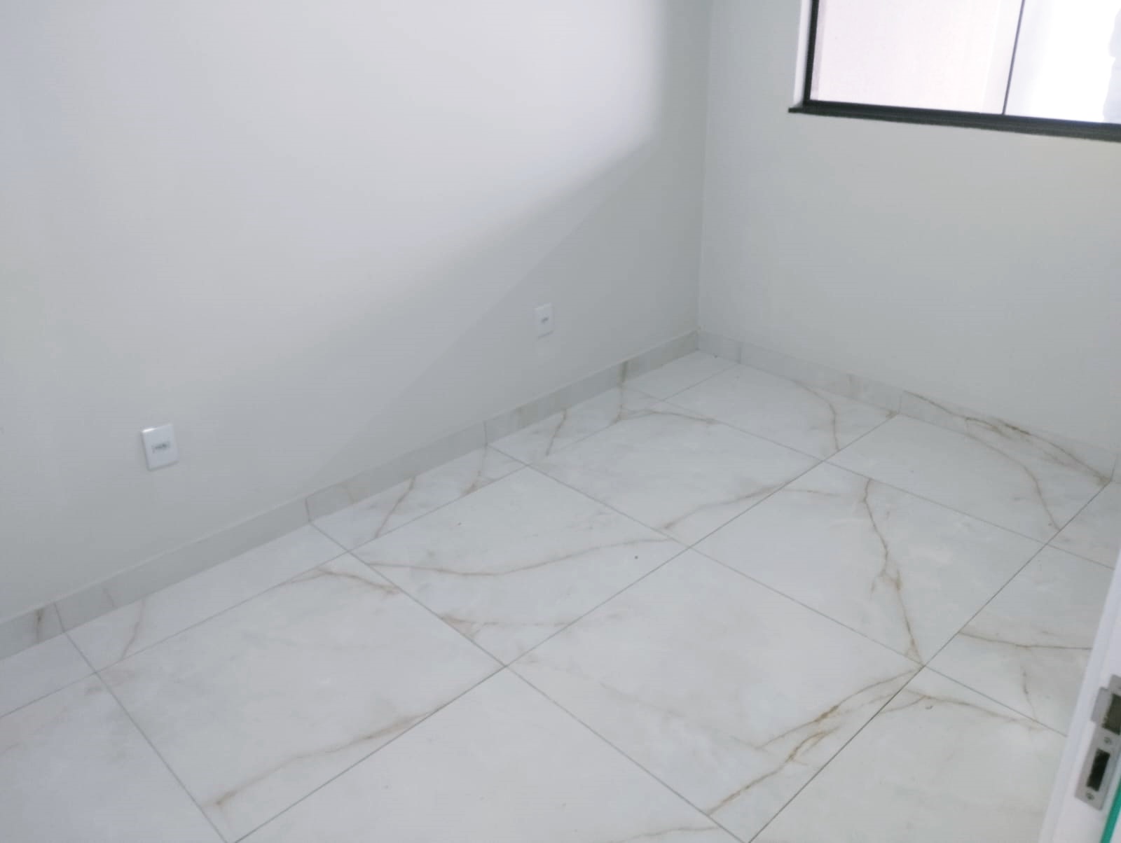 Imagem Casa com 3 Quartos à Venda, 144 m²em Ceilândia Norte (Ceilândia) - Brasília Imagem Casa com 3 Quartos à Venda, 144 m²em Ceilândia Norte (Ceilândia) - Brasília