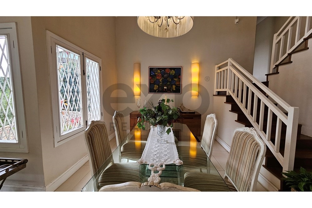 Imagem Casa de Condomínio com 4 Quartos à Venda, 285 m² em Itaipava - Petrópolis