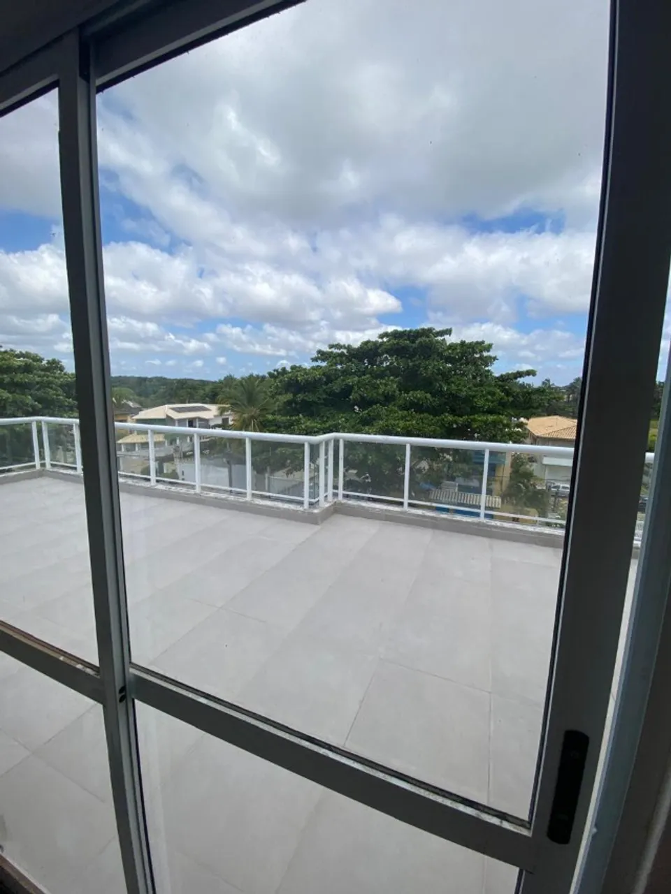 Imagem Apartamento com 2 Quartos para Alugar, 110 m² em Stella Maris - Salvador
