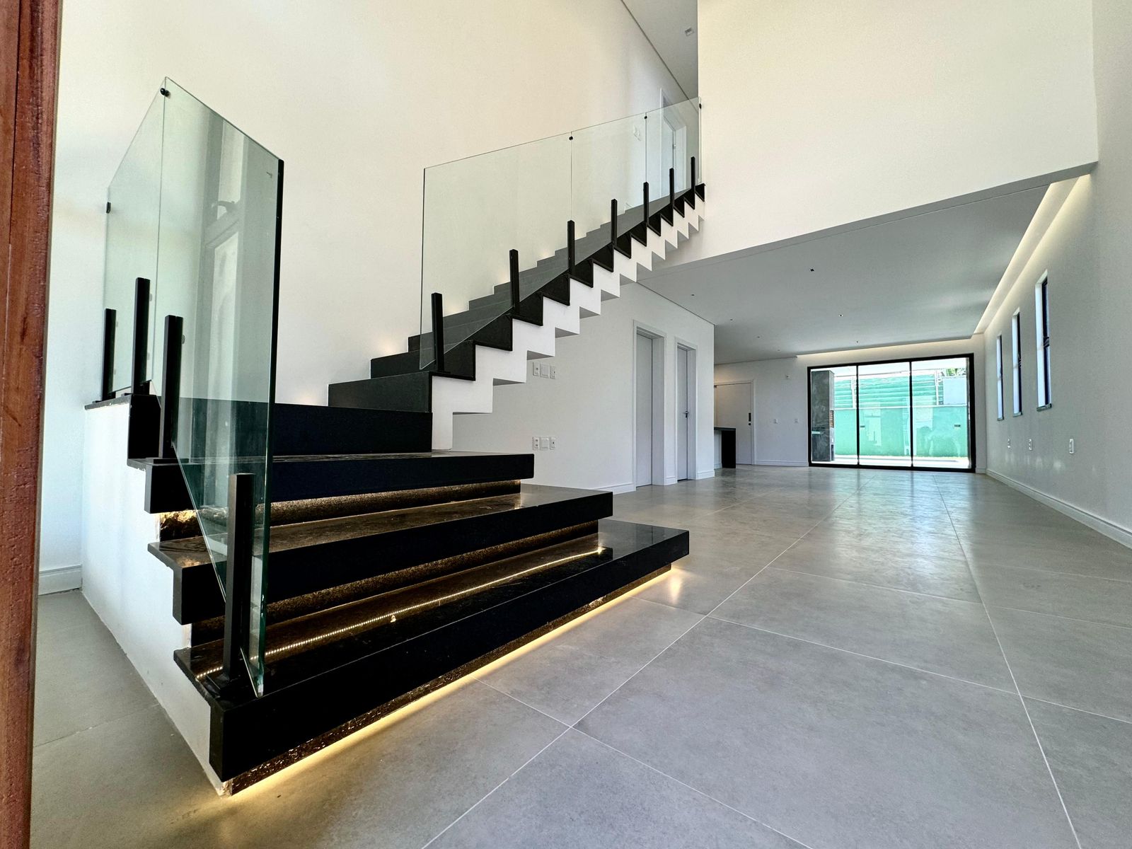 Imagem Casa com 4 Quartos à Venda, 266 m² em coiité - Euzebio