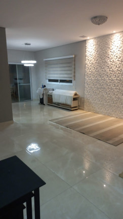 Imagem Casa de Condomínio com 3 Quartos à Venda, 205 m² em Fazenda Rodeio - Mogi das Cruzes Imagem Casa de Condomínio com 3 Quartos à Venda, 205 m² em Fazenda Rodeio - Mogi das Cruzes