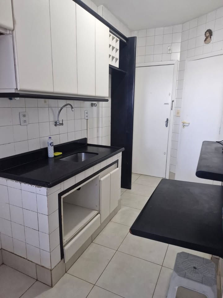Imagem Apartamento com 2 Quartos à Venda, 87 m² em Ondina - Salvador