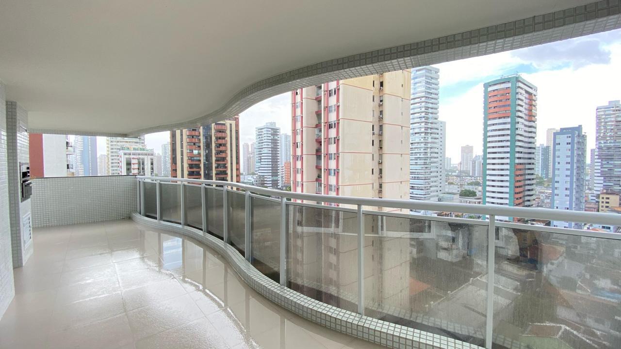 Apartamento com 3 Quartos à Venda, 181 m² em Nazaré - Belém