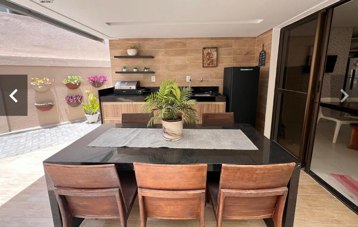 Imagem Casa com 4 Quartos à Venda, 300 m²em Universitário  - Caruaru