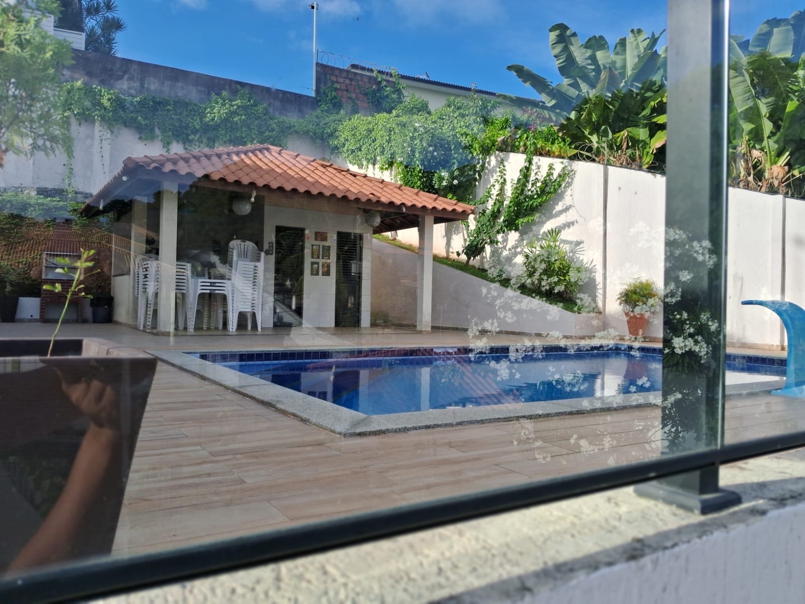 Imagem Casa de Condomínio com 4 Quartos para Alugar, 165 m²em Pituaçu - Salvador Imagem Casa de Condomínio com 4 Quartos para Alugar, 165 m²em Pituaçu - Salvador