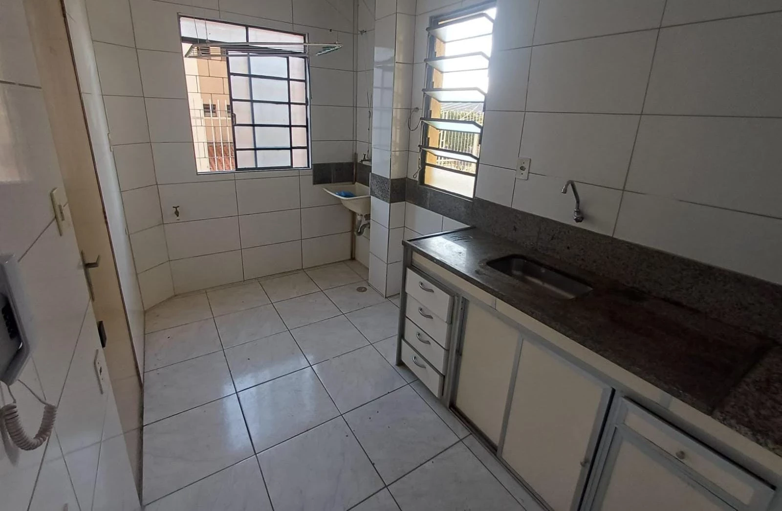 Imagem Apartamento com 2 Quartos à Venda, 50 m² em Europa - Belo Horizonte Imagem Apartamento com 2 Quartos à Venda, 50 m² em Europa - Belo Horizonte