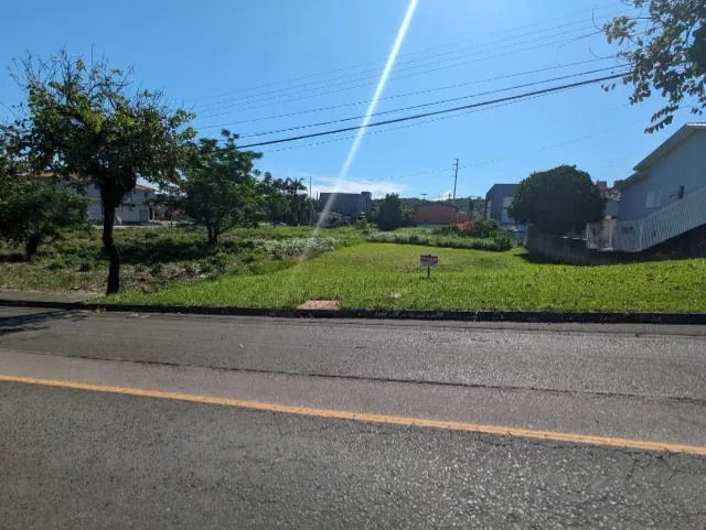 Imagem Terreno à Venda, 468 m²em Jardim Maristela - Criciúma Imagem Terreno à Venda, 468 m²em Jardim Maristela - Criciúma
